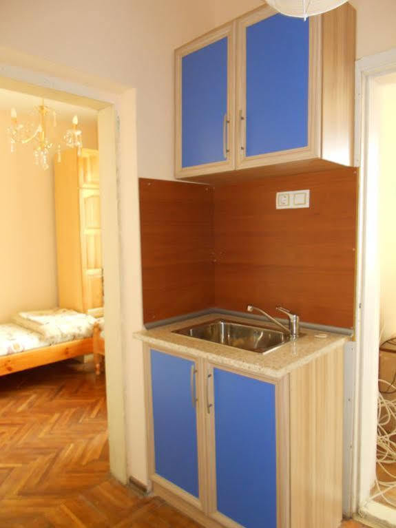 Хостел Дел Мар Hostel Варна Екстериор снимка